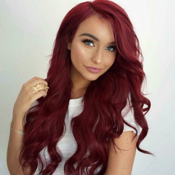 ❤️ 💫 24” RED WAVYLACE FRONT WIG💫 *NWT*🆕🆕